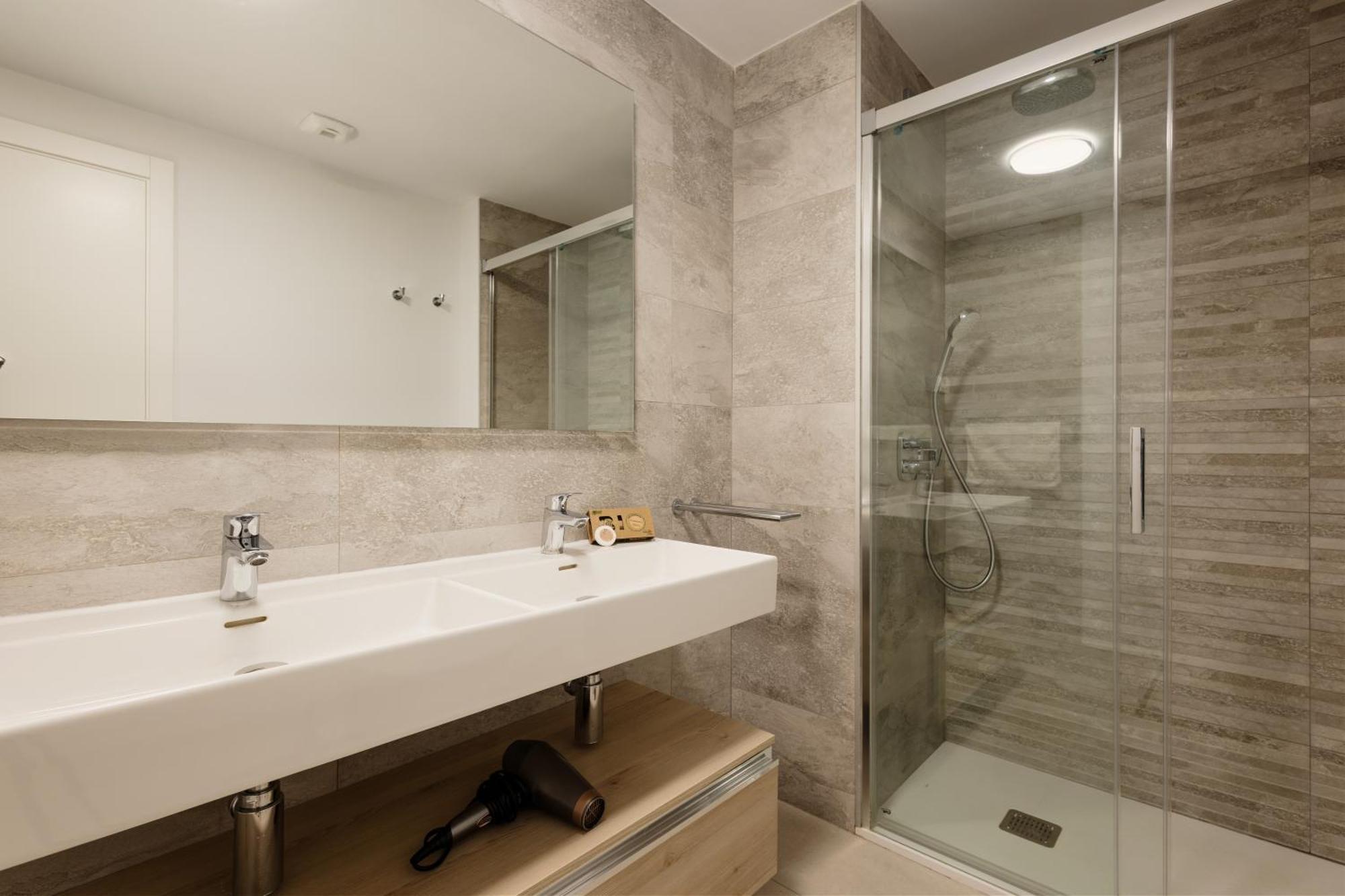 Apartamento Luxurious 2 Bedroom Close To The In Estepona