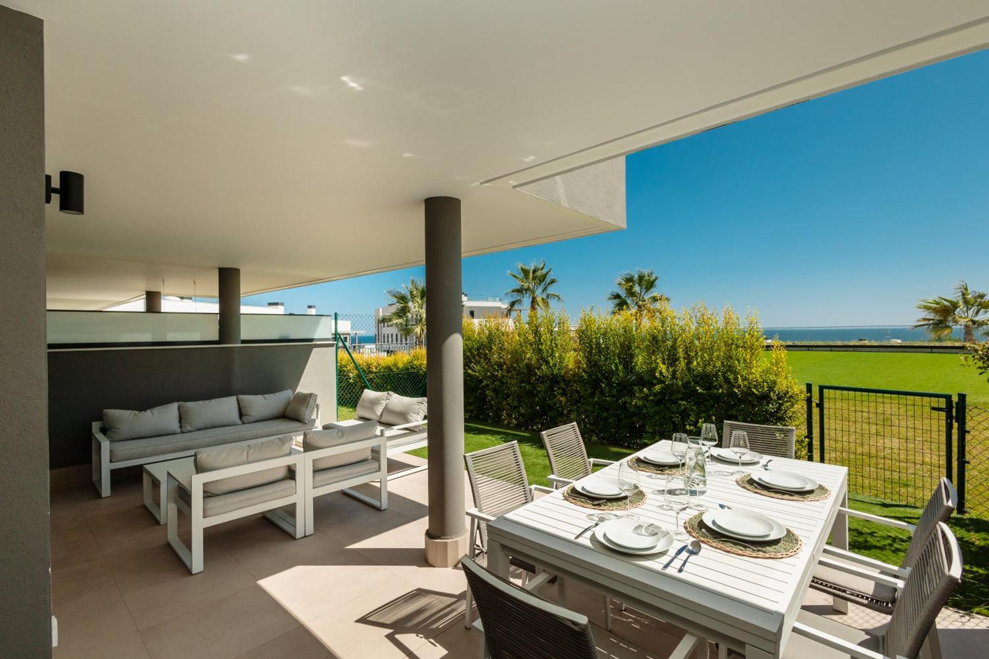 Luxurious 2 Bedroom Close To The In Apartamento *